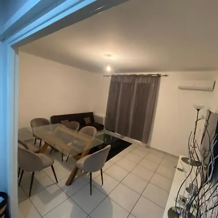 Grand Appartement Lumineux 75M2 Avignon Buitenkant foto